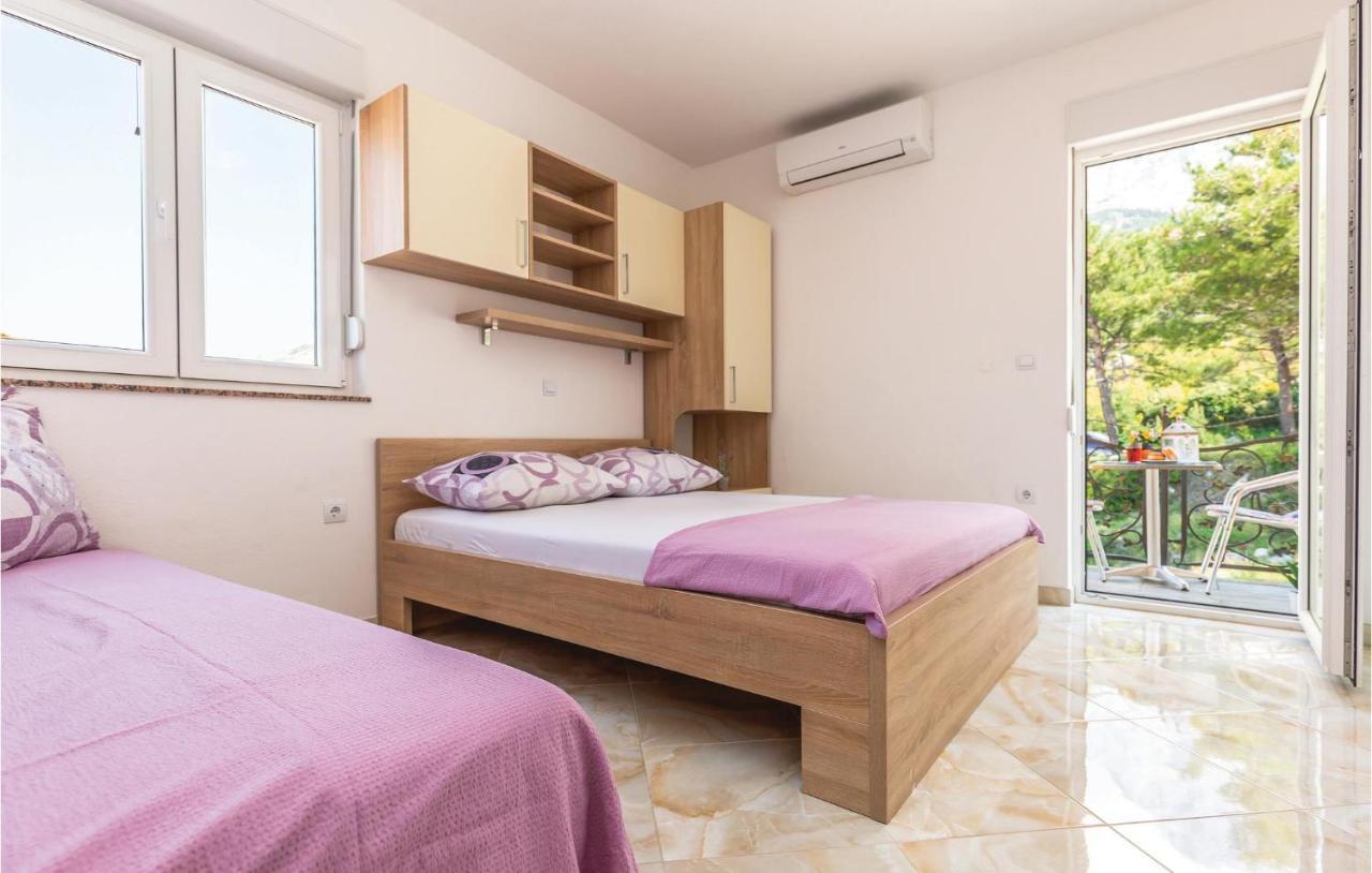 Beautiful Apartment In Krvavica With Kitchen المظهر الخارجي الصورة